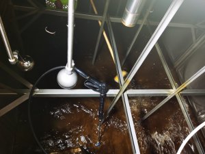 二次供水水箱如何清洗消毒？不銹鋼水箱多久清洗一次？